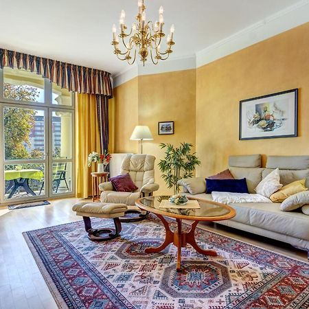 Villa Seeschloss 10 제바트헤링스도르프 외부 사진